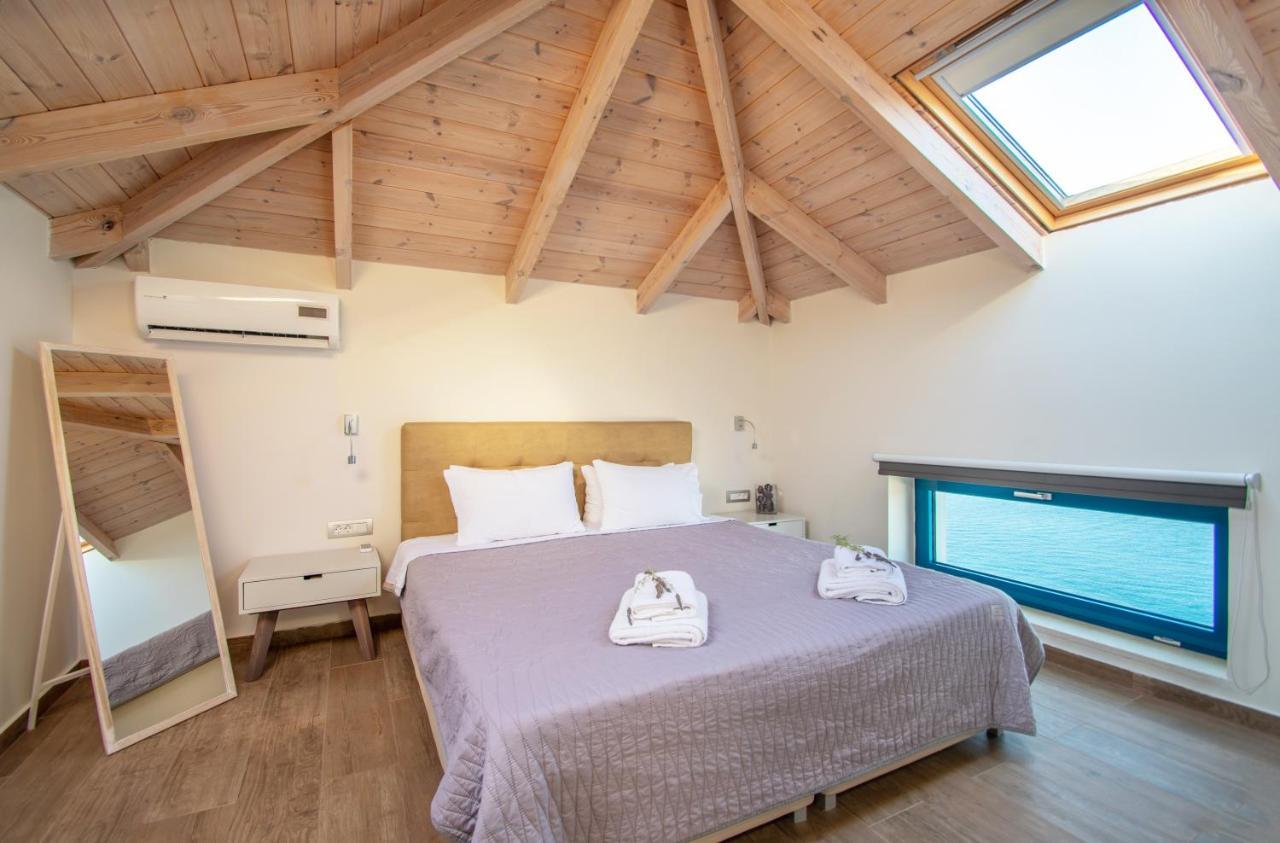 Villa Thalassa - Deja Vu Villas อายิโอสนิโกลาโอส ภายนอก รูปภาพ