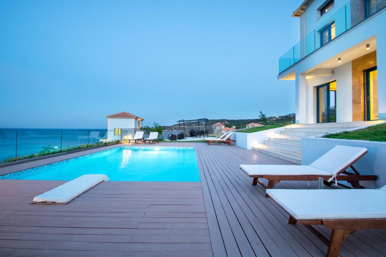 Villa Thalassa - Deja Vu Villas อายิโอสนิโกลาโอส ภายนอก รูปภาพ